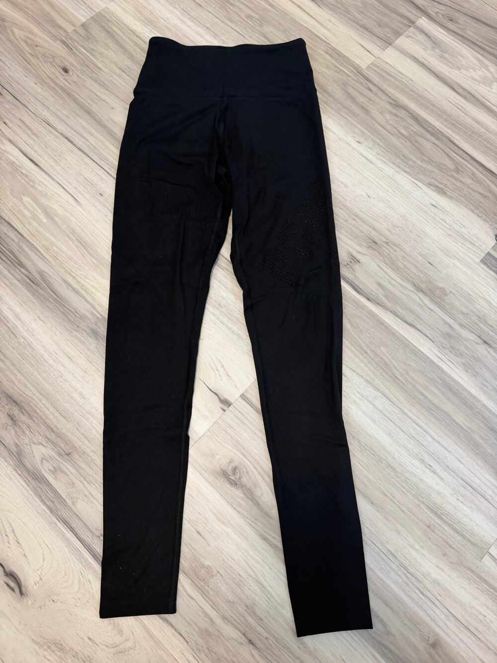 VS PINK Ultimate Leggings Womens XS Victoria’s Secret Black Cutout Logo